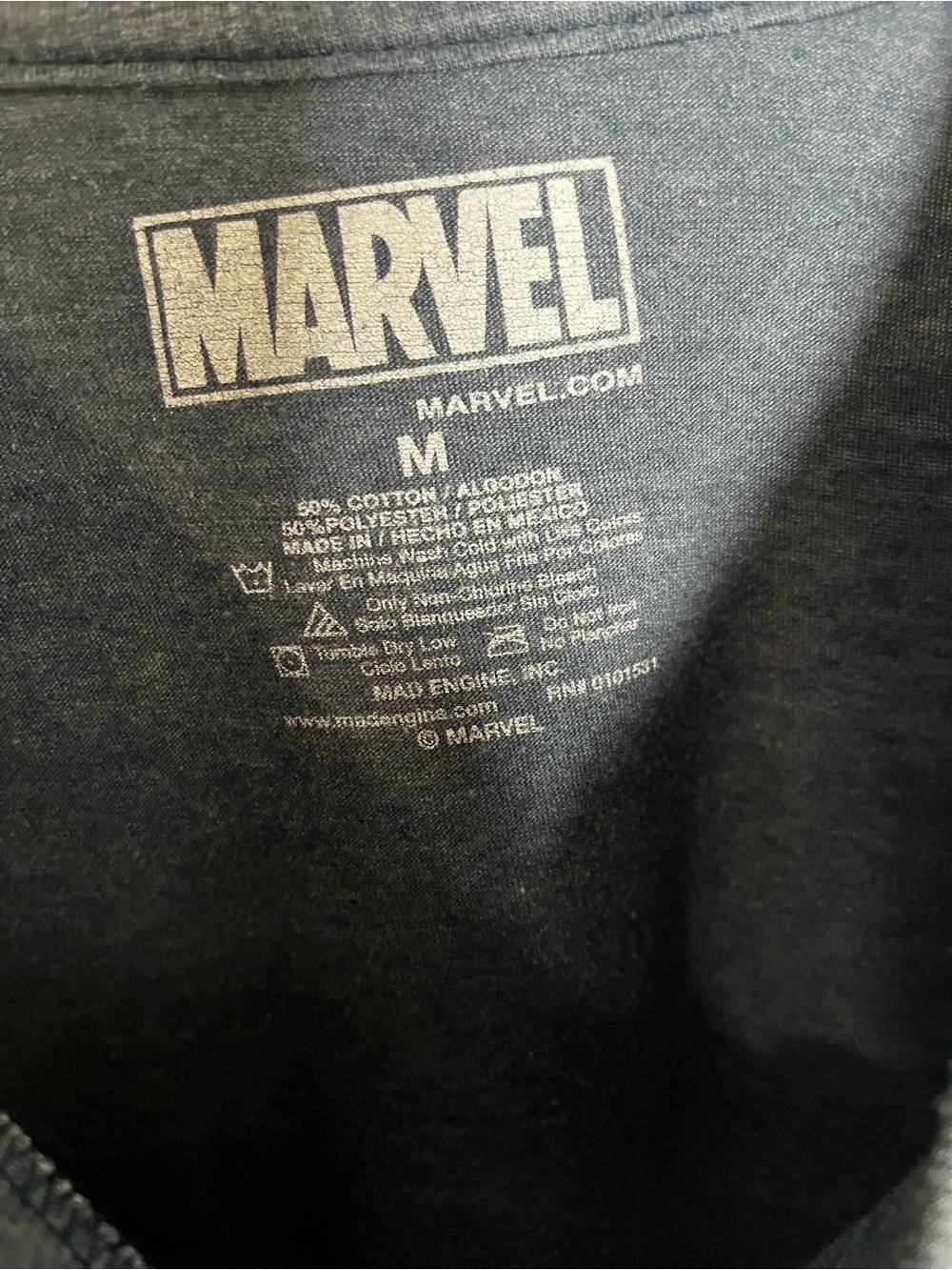 Vintage Marvel Men's Navy Short-Sleeve Captain America - Picture 3 of 3